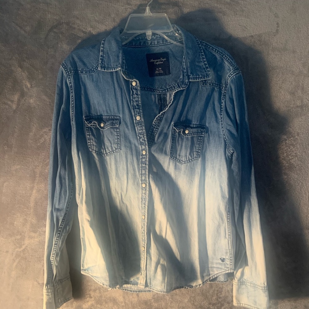 American Eagle outfitters Jean button up shirtXL